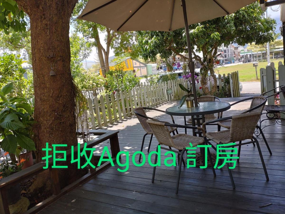 Hostal 儷池2房2-5人包棟 Chishang Exterior foto