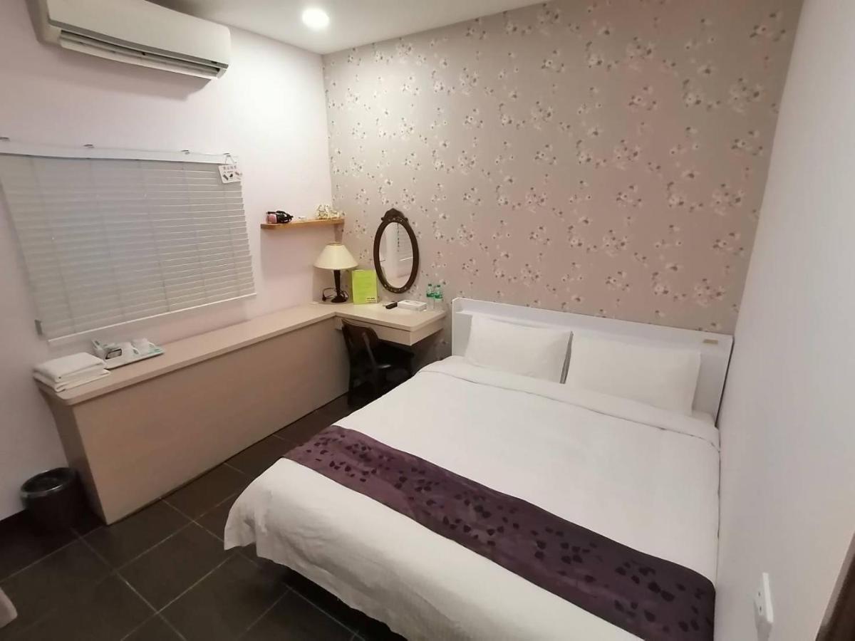 Hostal 儷池2房2-5人包棟 Chishang Exterior foto